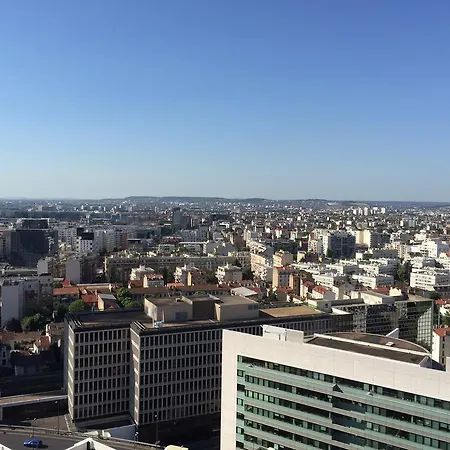 Studio Elegant Paris La Defense *