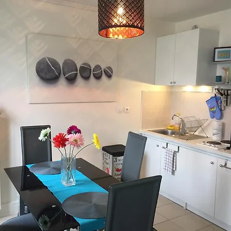 Studio Elegant Paris La Defense