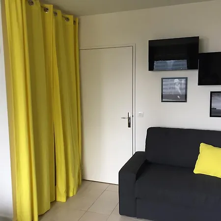 Apartment Studio Elegant Paris La Defense Courbevoie