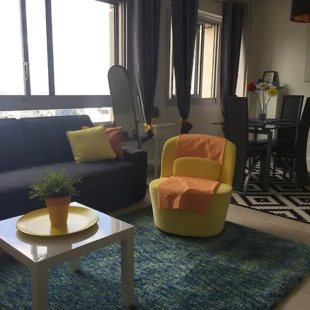 Studio Elegant Paris La Defense * Courbevoie